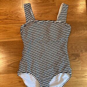 Hermoza Swimsuit - NEW!